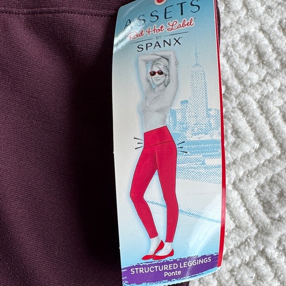 NWT Assets By Spanx Deep Burgundy Leggings Size L - Picture 4 of 10